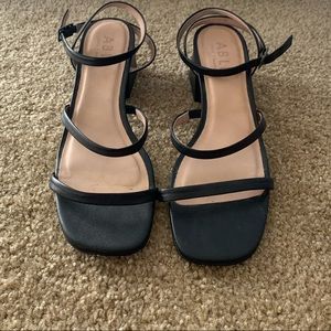 Able Scilia Block Heel Black 8.5
